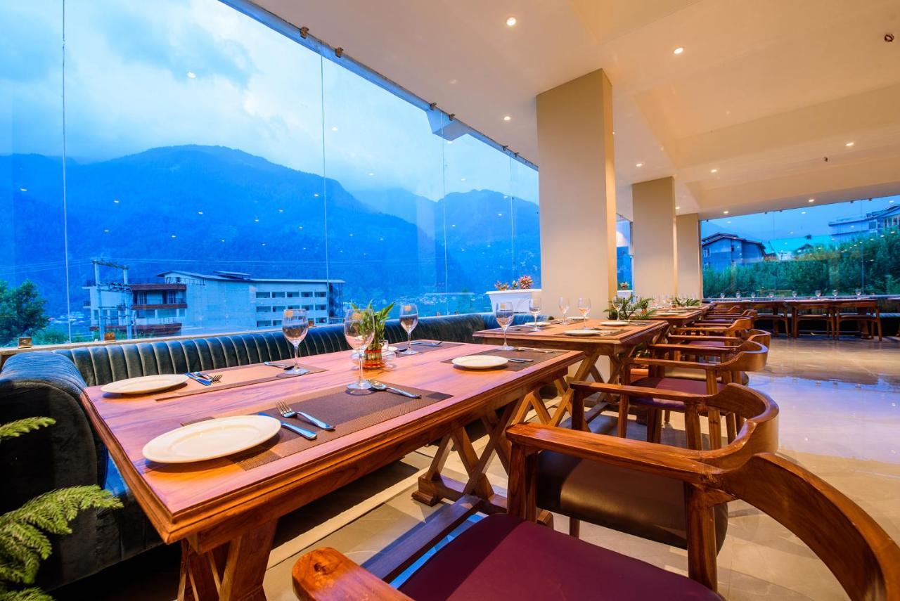 Naturevilas Sarovar Portico - Centrally Heated Manāli Exterior foto