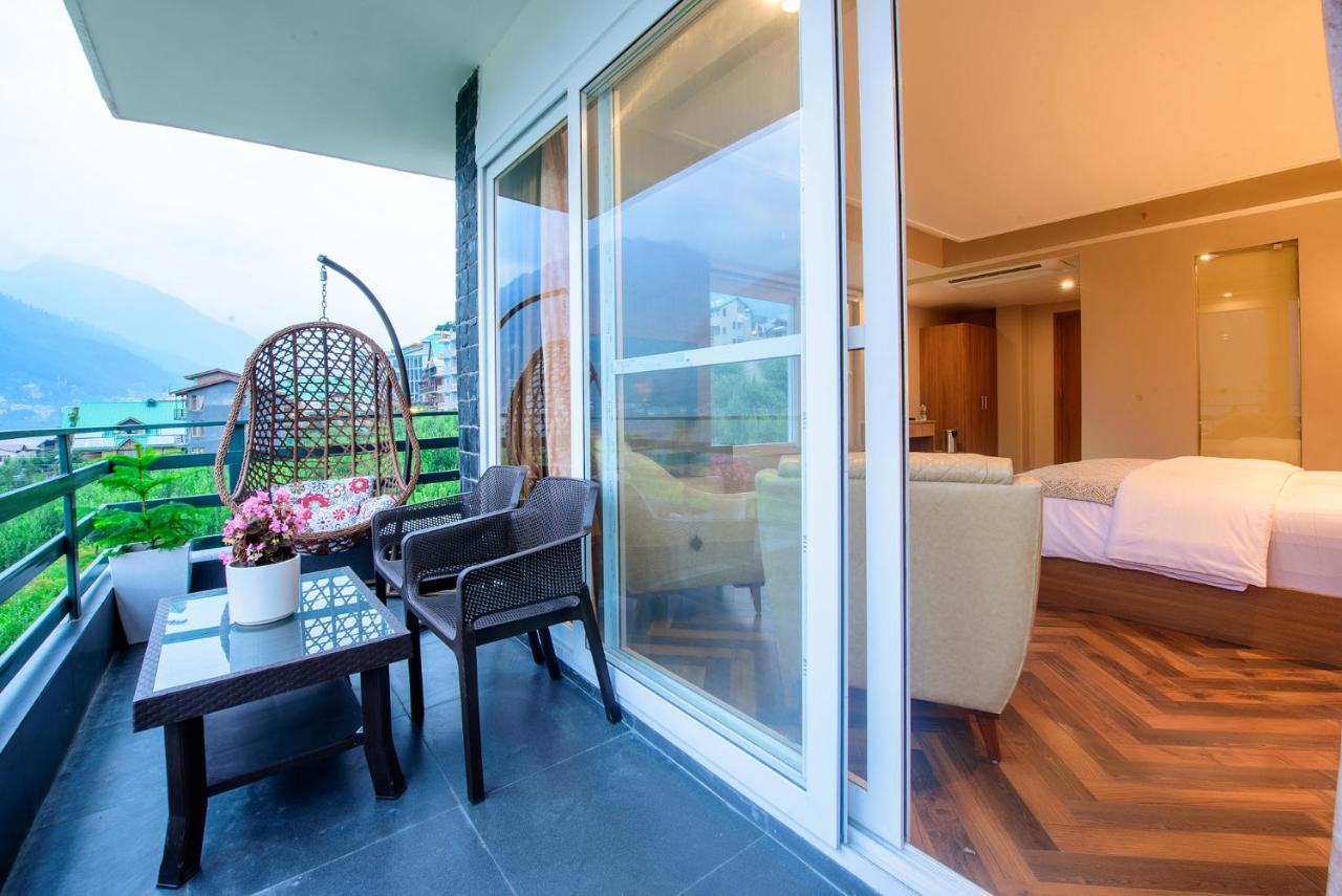 Naturevilas Sarovar Portico - Centrally Heated Manāli Exterior foto