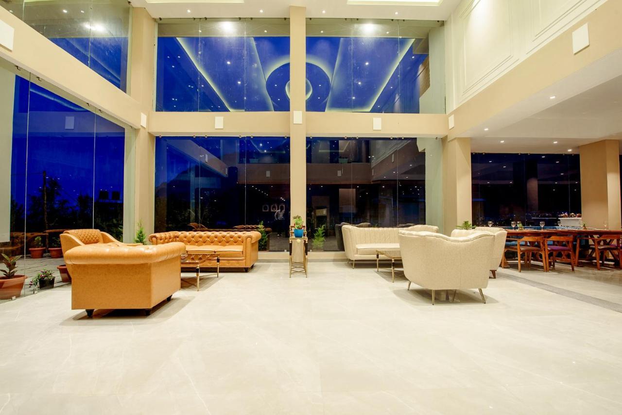 Naturevilas Sarovar Portico - Centrally Heated Manāli Exterior foto